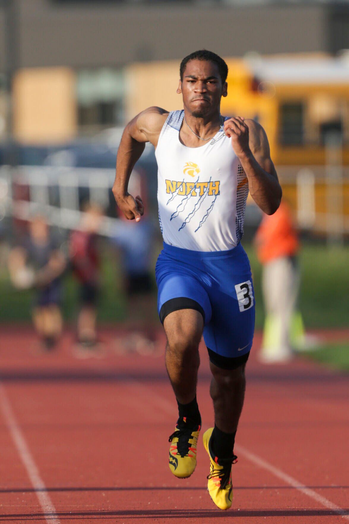 051222-qc-spt-district track-55.jpg